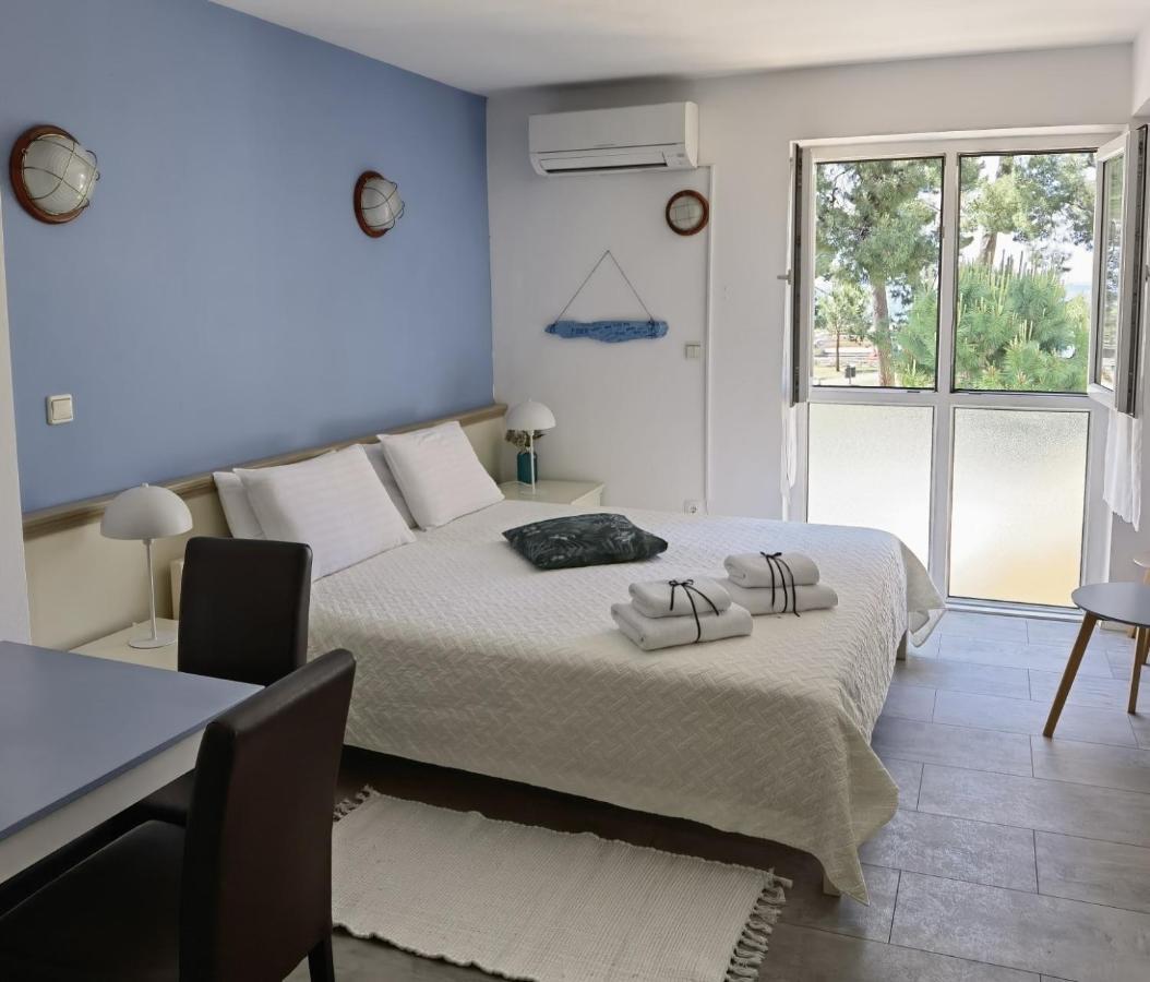 Emily Deluxe Superior 5 Star Studio Apartment, Your Piece Of Heaven With Sea & Park View Novigrad Istria Exterior foto
